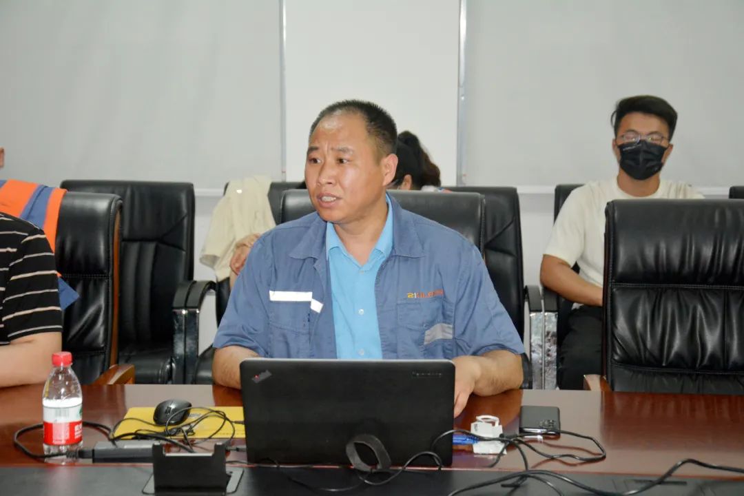 在一起 寻突破 求共赢——冰球突破豪华版网址物流夏季送清凉区域会议成功举办！