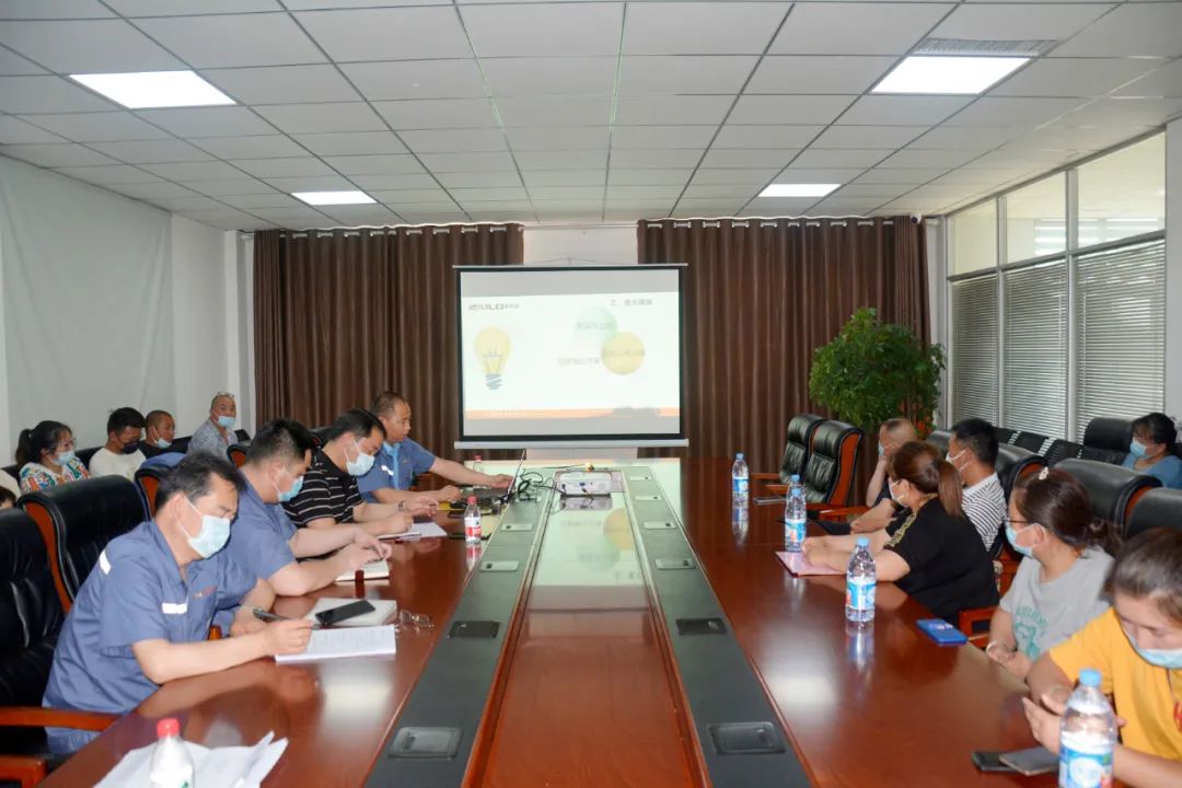 在一起 寻突破 求共赢——冰球突破豪华版网址物流夏季送清凉区域会议成功举办！