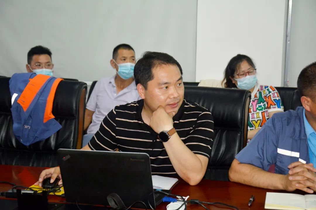 在一起 寻突破 求共赢——冰球突破豪华版网址物流夏季送清凉区域会议成功举办！