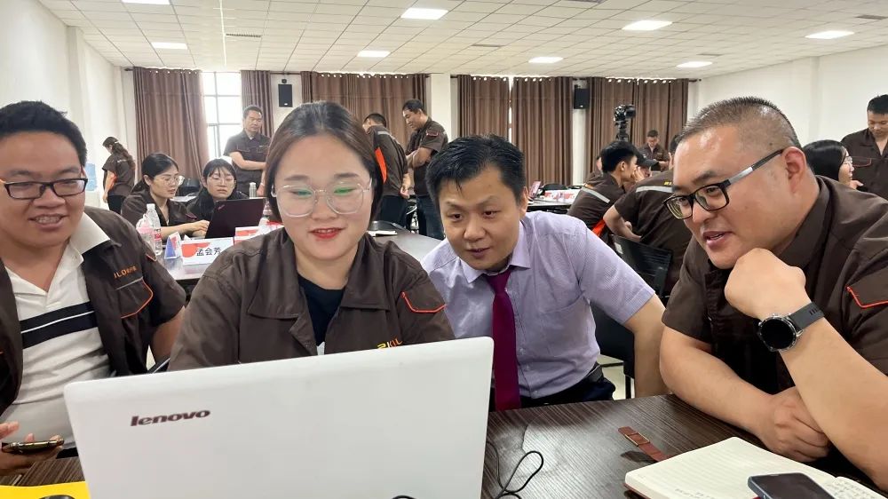 可复制的营销力！在冰球突破豪华版网址销售冠军训练营探索科学营销之道