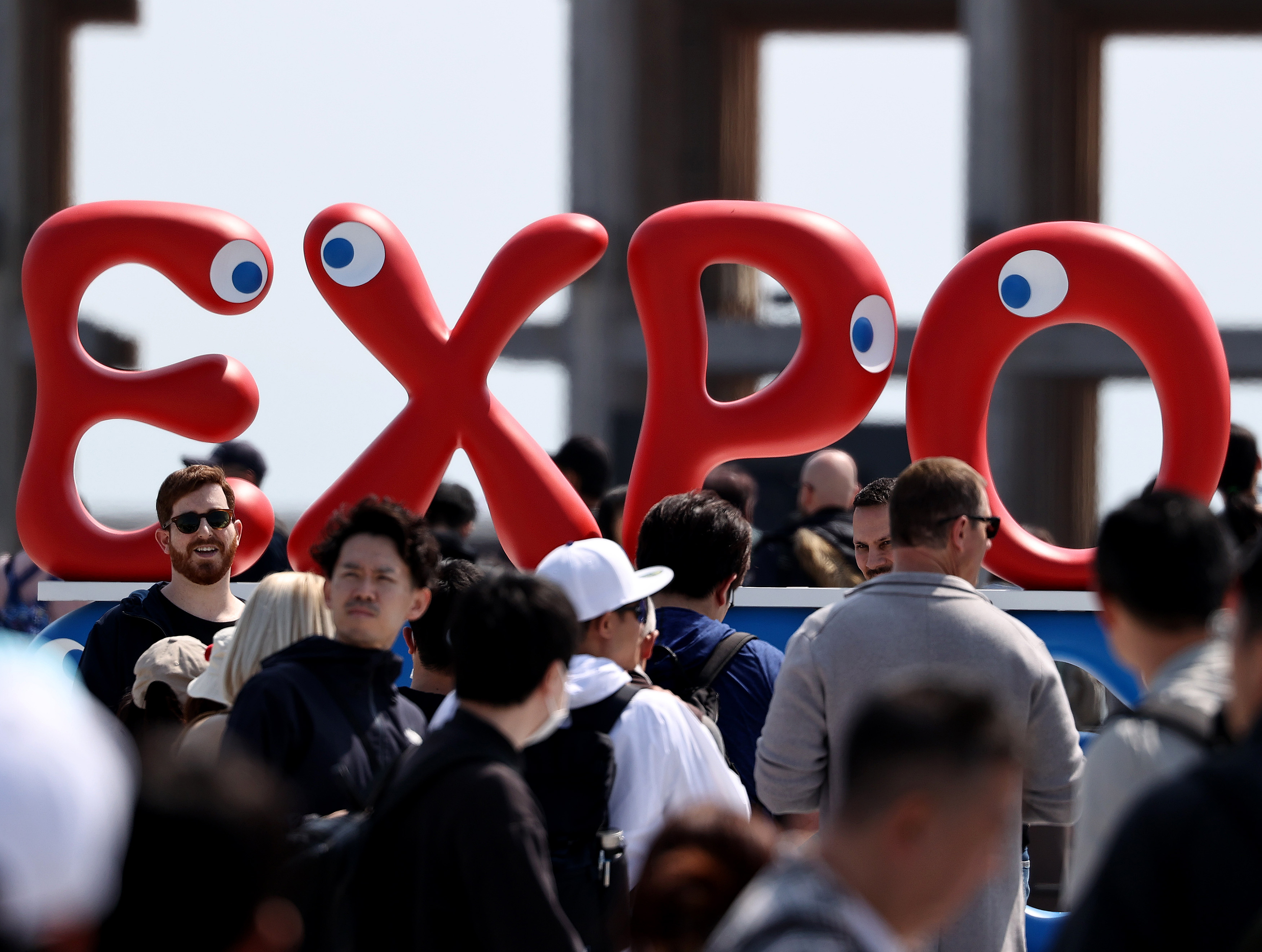 河南“三头象”跑进大阪世博会